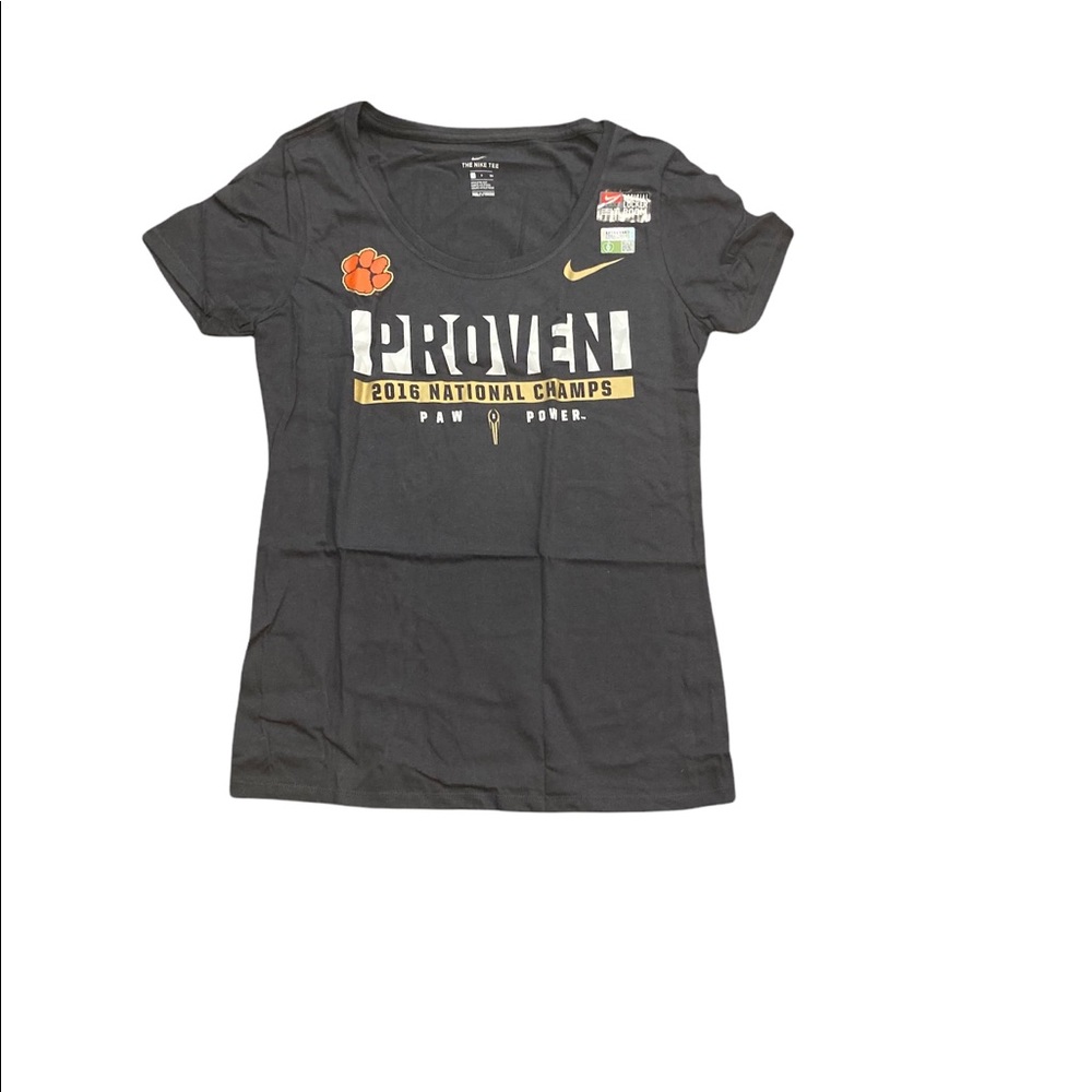 NEW Clemson Tigers Nike Women’s 2016 National Champions Shirt Small